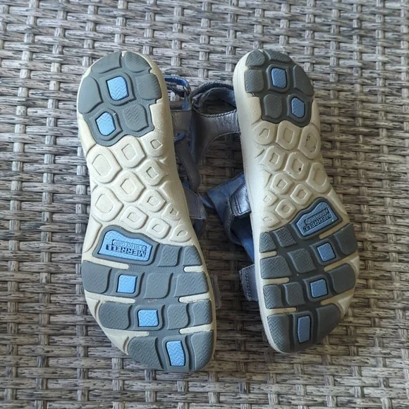 Women's Merrell US 8 Sandal - Picture 2 of 3